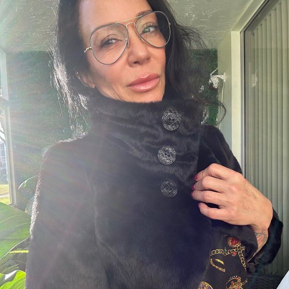 Ladies Black Faux Fur Cropped Jacket - Picture 1 of 9